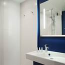 Salle de bain Chambres Hôtel Median Paris Congrès