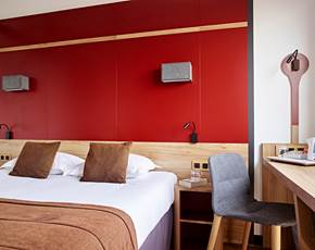 Chambres Doubles Hôtel Median Paris Congrès