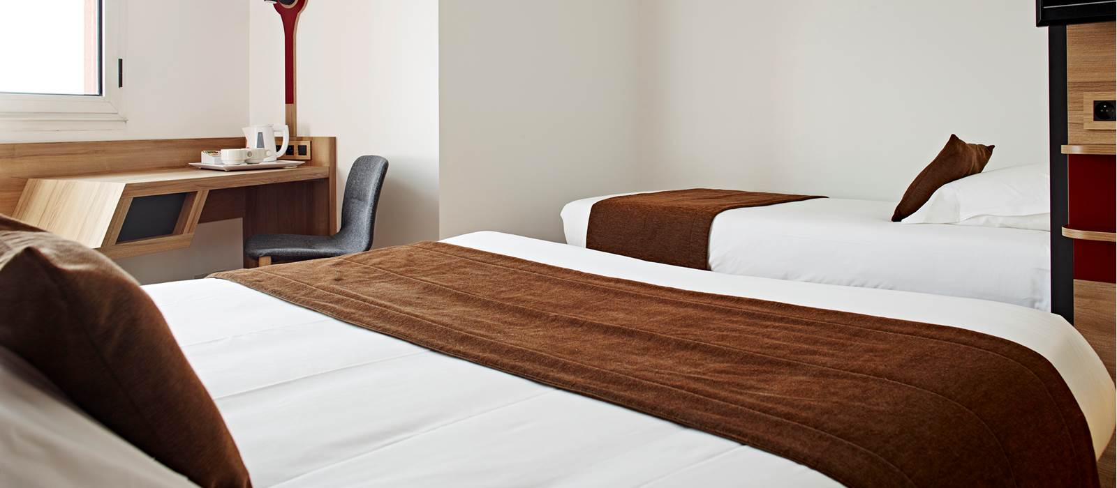 Chambre Triple Hôtel Median Paris Congrès